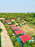 Damnak Borey Resort