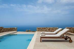 Patio Deluxe Villa Electra With Private Pool