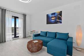 Pipera Stay