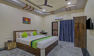 Treebo Royal, Chandrapur