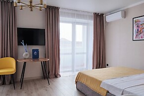 Seven City Apartments