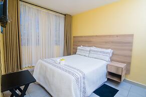 Orangestar Lodge