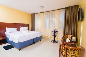 Orangestar Lodge