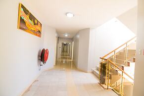 Orangestar Lodge