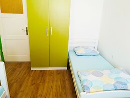 Chillax Rooms