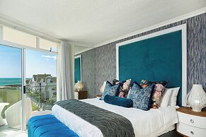 Dolphin Bay Boutique Hotel and Spa