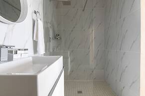 Dolphin Bay Boutique Hotel and Spa