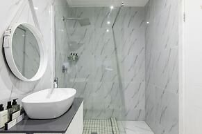 Dolphin Bay Boutique Hotel and Spa