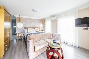 Dolphin Bay Boutique Hotel and Spa