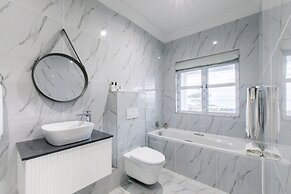 Dolphin Bay Boutique Hotel and Spa