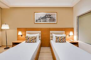 Lemon Tree Hotel Agra