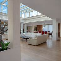 Elaia Mega Mansion