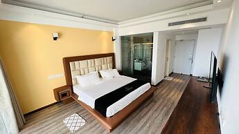 Mazarine Surf Suites