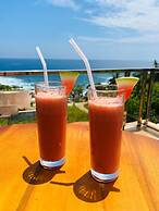 Mazarine Surf Suites
