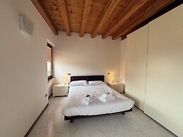 VERONETTA 52