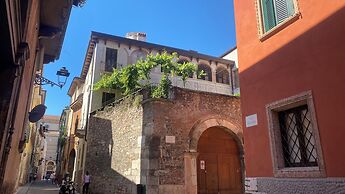 RESIDENZA MONTALTI