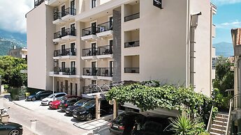 Hotel Pima Budva
