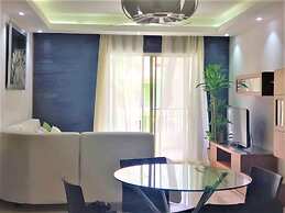 Huge Penthouse Near the Beach With Private Jacuzzi