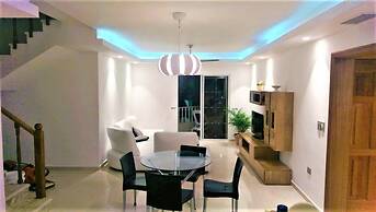 Huge Penthouse Near the Beach With Private Jacuzzi