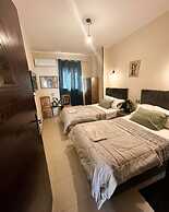 Pyramids Road Guest House