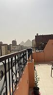 Pyramids Road Guest House