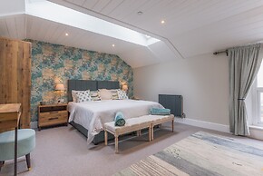 Carrick Rooms