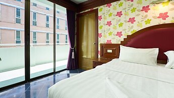 Lime Hotel