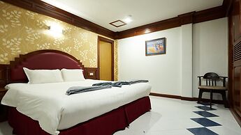 Lime Hotel