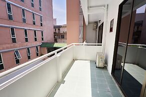 Lime Hotel