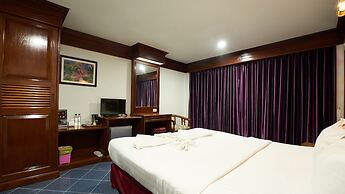 Lime Hotel