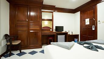 Lime Hotel