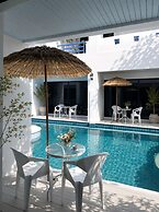 Mona Lisa pool villa