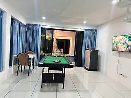 Mona Lisa pool villa