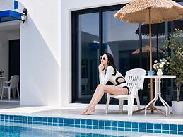 Mona Lisa pool villa