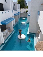 Mona Lisa pool villa