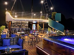 La Casta Cruise