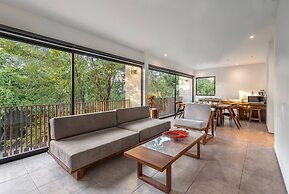 Unbeatable Located 2 Br Apt W/amazing Natural Lig