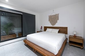Unbeatable Located 2 Br Apt W/amazing Natural Lig