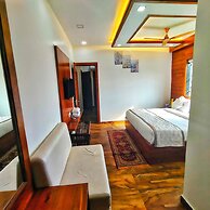 HOTEL The Rich Grand