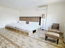 Danbi Resort