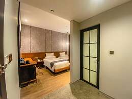 Nata Azana Hotel Solo