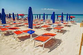 Emerald Residence Sleeps 12 With Sea View