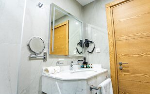 Premium Hotel