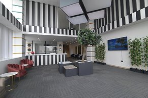 HOME PLUS HOTEL