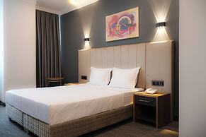 HOME PLUS HOTEL