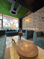 Deer Hotel & Hostel