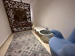 Deer Hotel & Hostel