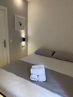 Deer Hotel & Hostel