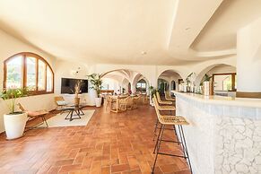 Hotel Pedra Santa