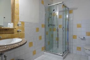 Hotel Pedra Santa